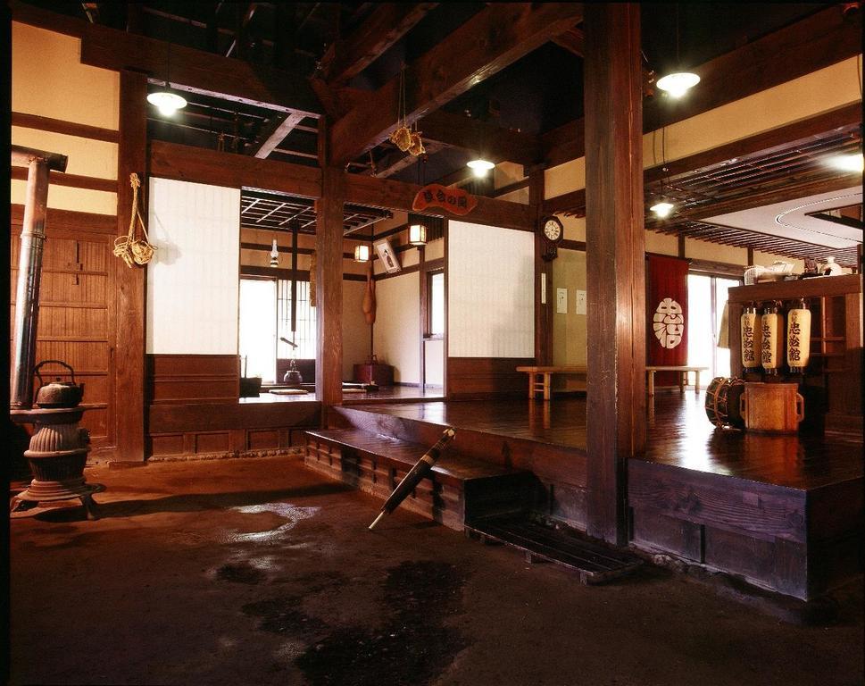 Отель Hatago Chujikan Маэбаси Экстерьер фото